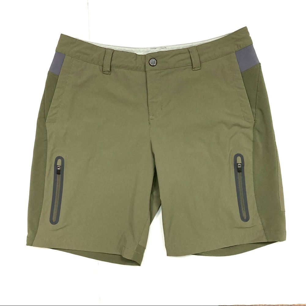 REI Water Resistant Hiking Shorts Women’s Size 8 Outdoor Zip Pockets Mid Rise